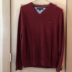 SOLD Tommy Hilfigir VNeck Sweater